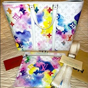 Authentic RARE 🦄 Louis Vuitton watercolor weekender GM crossbody tote